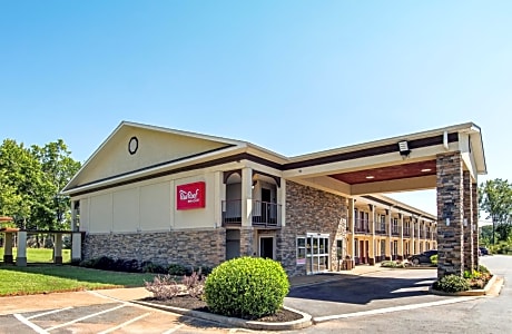 Red Roof Inn & Suites Greenwood, SC