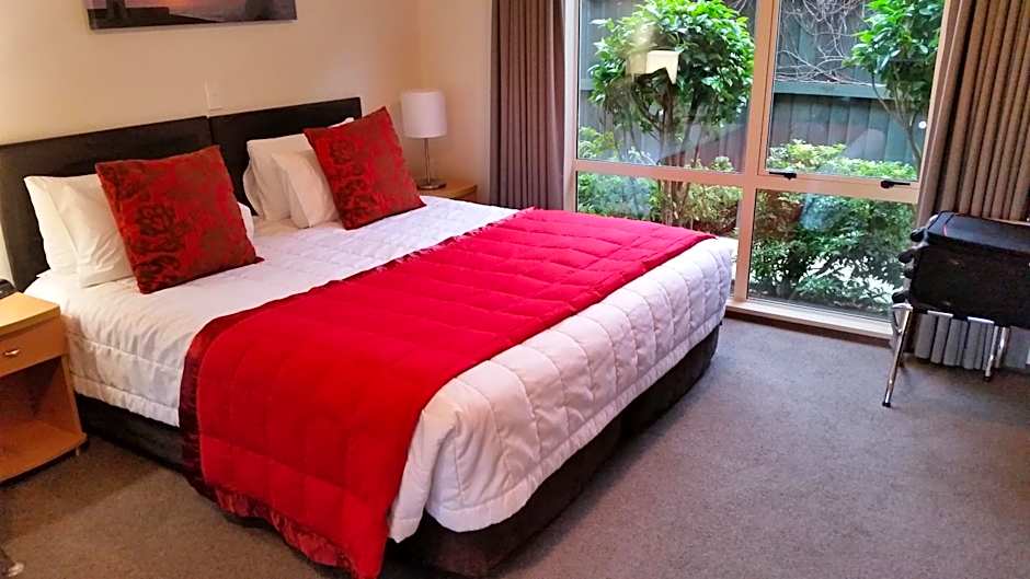 Colombo in the City Motel