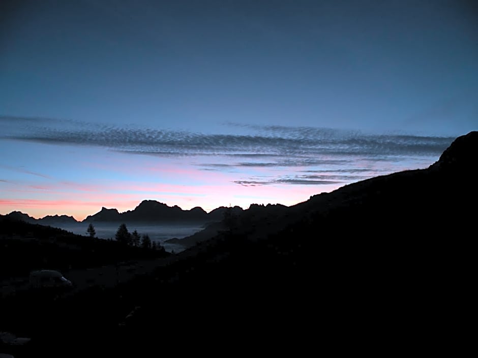Rifugio Capanna Passo Valles
