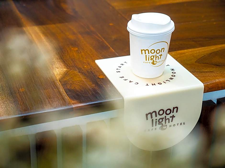 Moonlight Cafe and Hotel