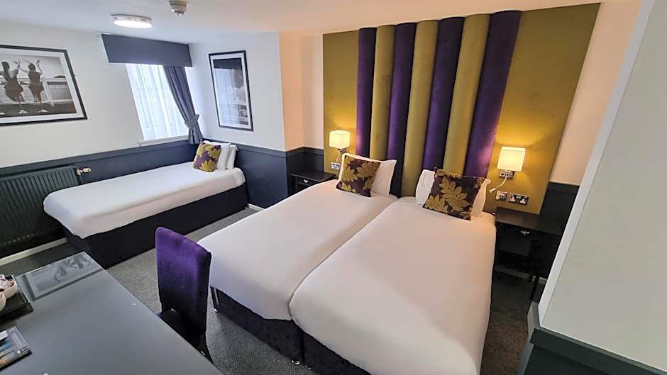 The Sir Thomas Hotel