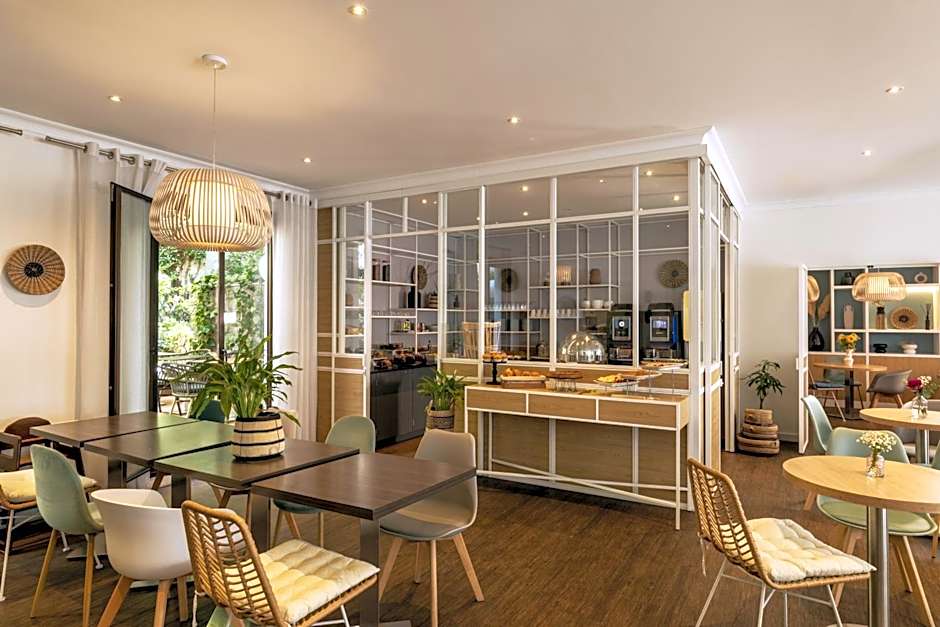 Hotel Paris Louis Blanc