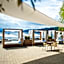 Lake's - My Lake Hotel