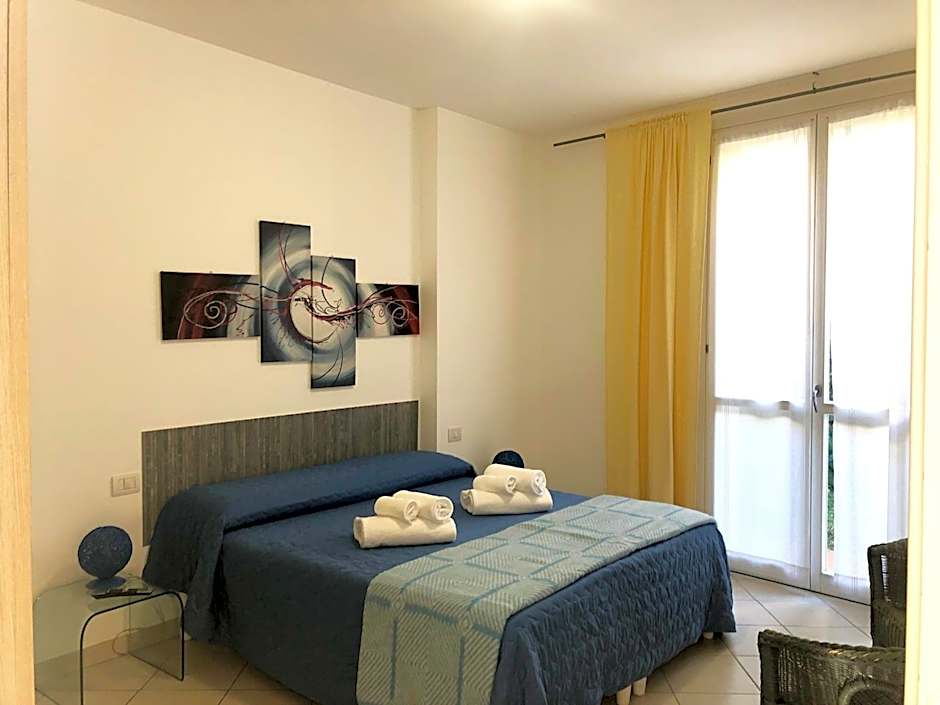 Baia Blu RTA Residence