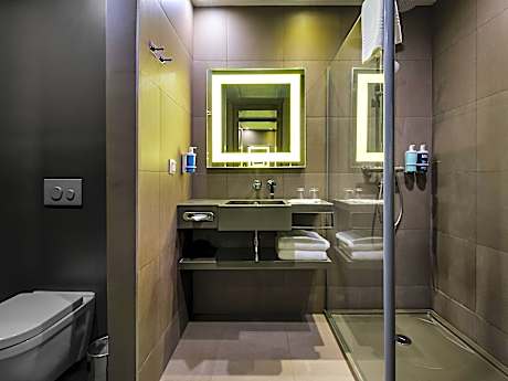 Standard Room with 2 single beds