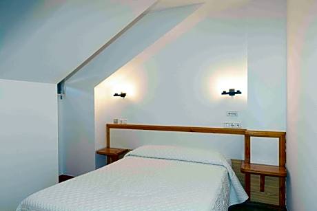 Basic Double Room