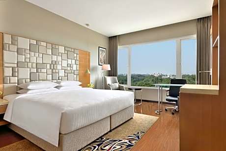 Premium Room King Bed