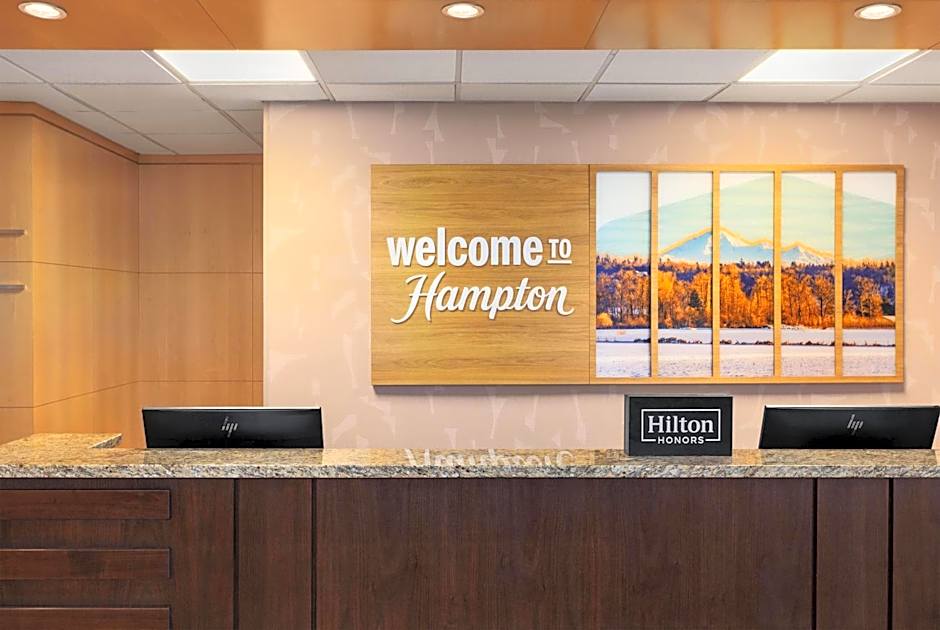 Hampton Inn & Suites by Hilton Langley-Surrey