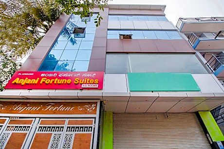 OYO Anjani Fortune Suites