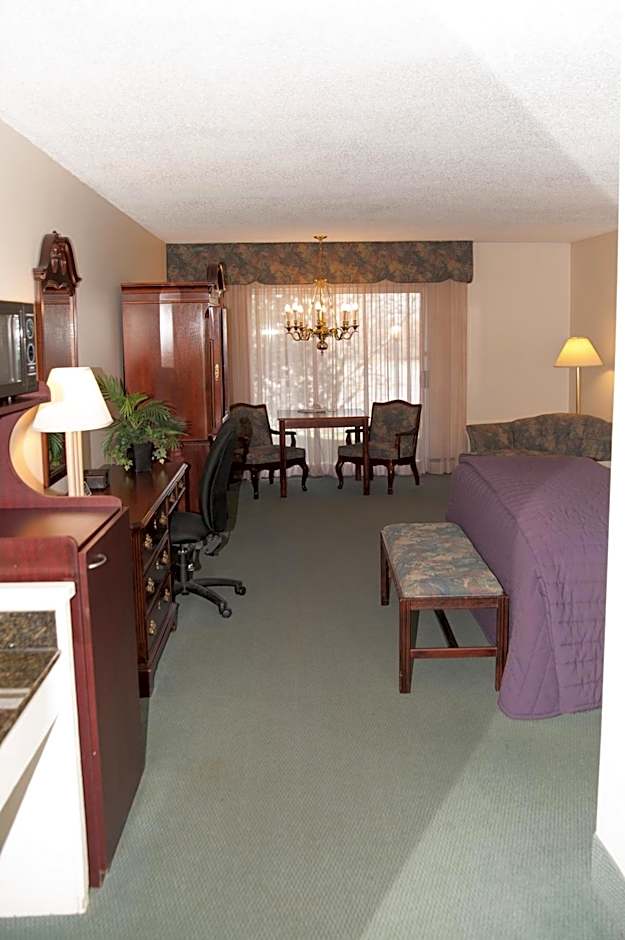 River Terrace Inn
