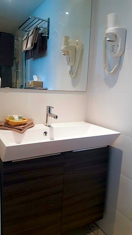 Jamiek's BnB – Amsterdam, NY