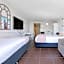 Bayview Tower Motel
