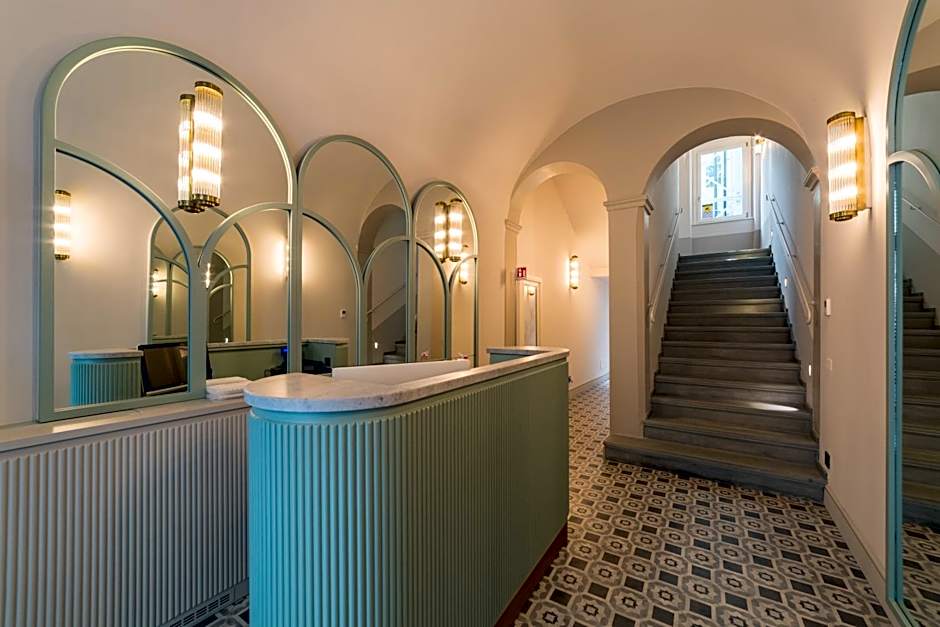 Palazzo 42 - Boutique Hotel & Suites