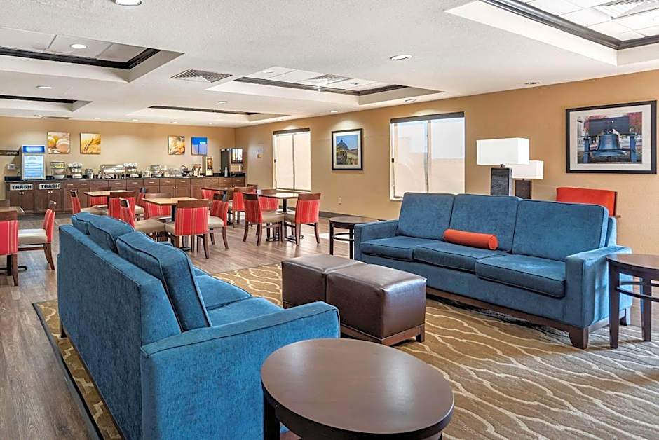Comfort Inn & Suites Clinton