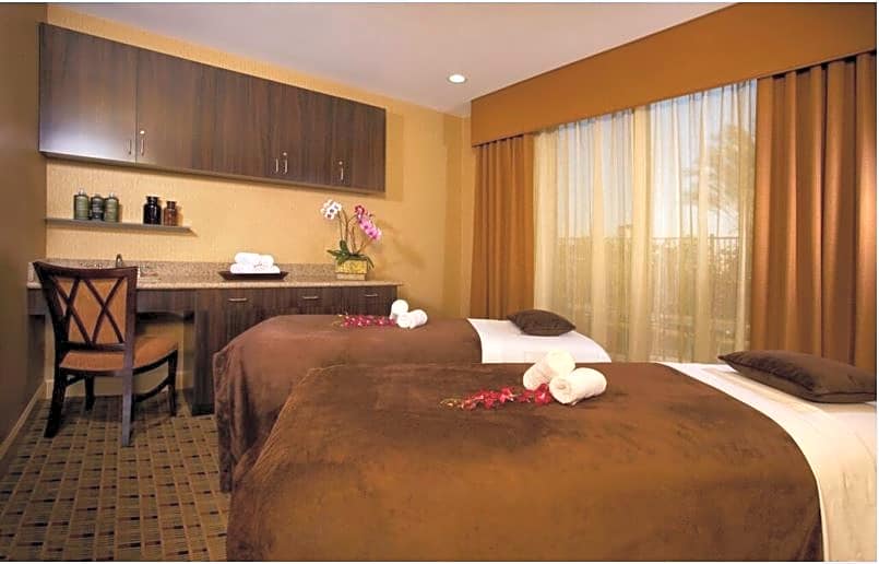 Ayres Hotel & Spa Moreno Valley