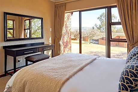 Three-Bedroom Chalet No Pets