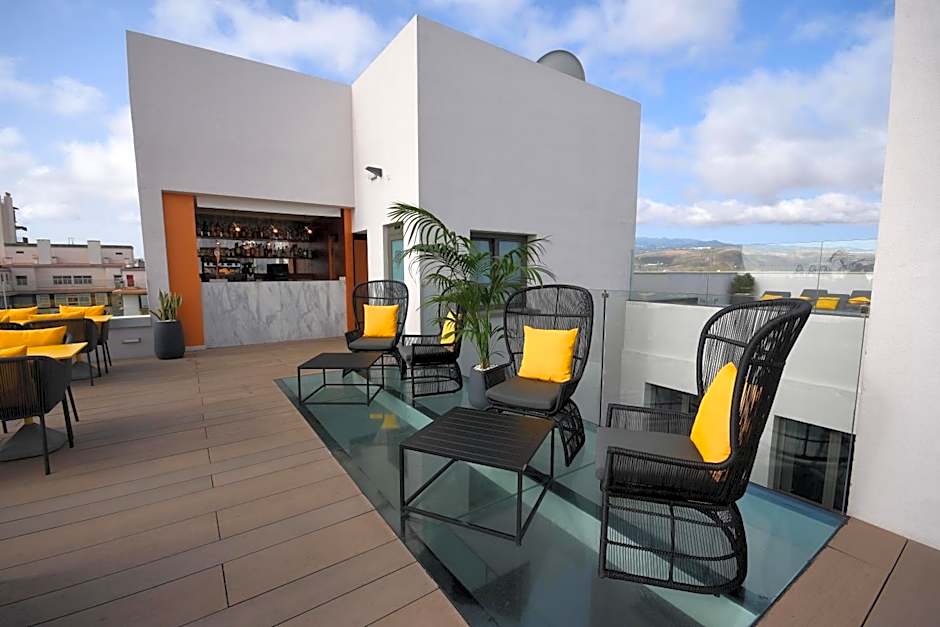 Design Plus Bex Hotel