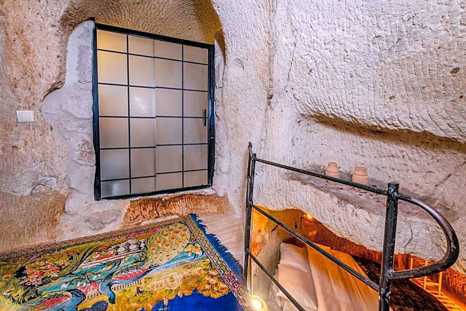 Saliche Cave Suite