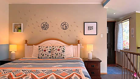 Studio - Split Level