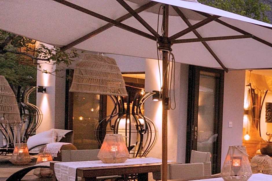 African Flair Boutique Safari Lodge