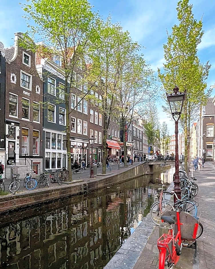 Facade Hotel Amsterdam