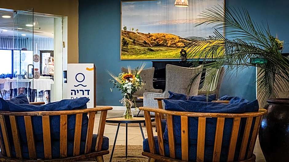 Daria- Authentic Israeli Experience