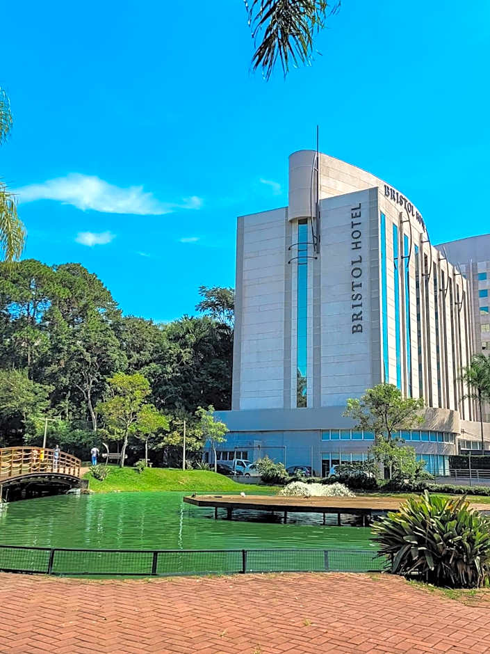 Bristol Santo André ABC São Paulo — 47 fotoğraftan 1. fotoğraf