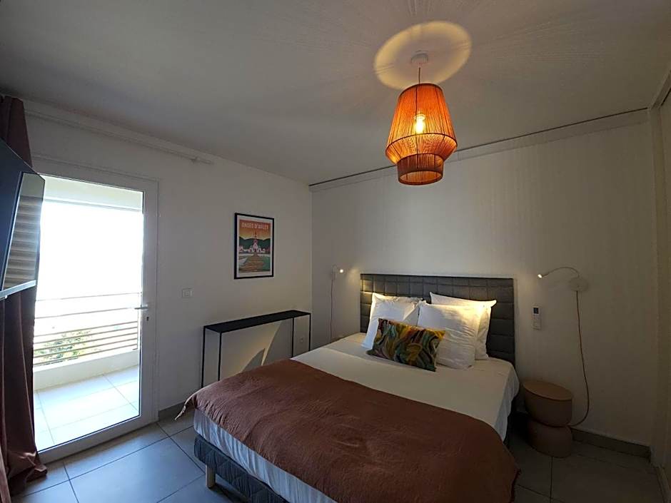 Hotel Pelican