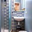 Blue Bird Boutique Hostel - Riga Old Town