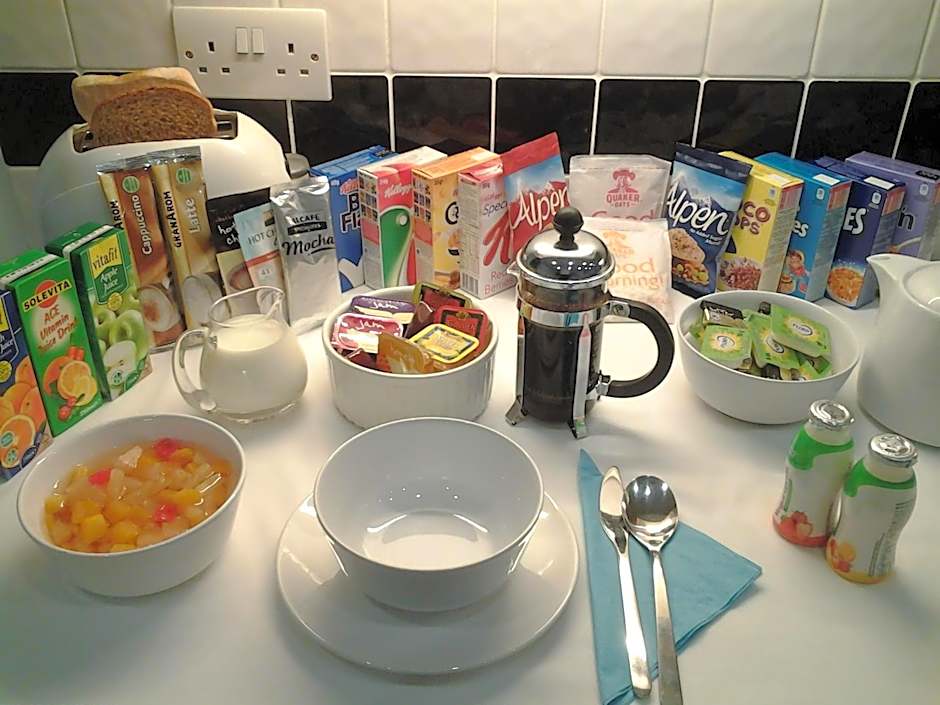 Abacus Bed and Breakfast, Blackwater, Hampshire