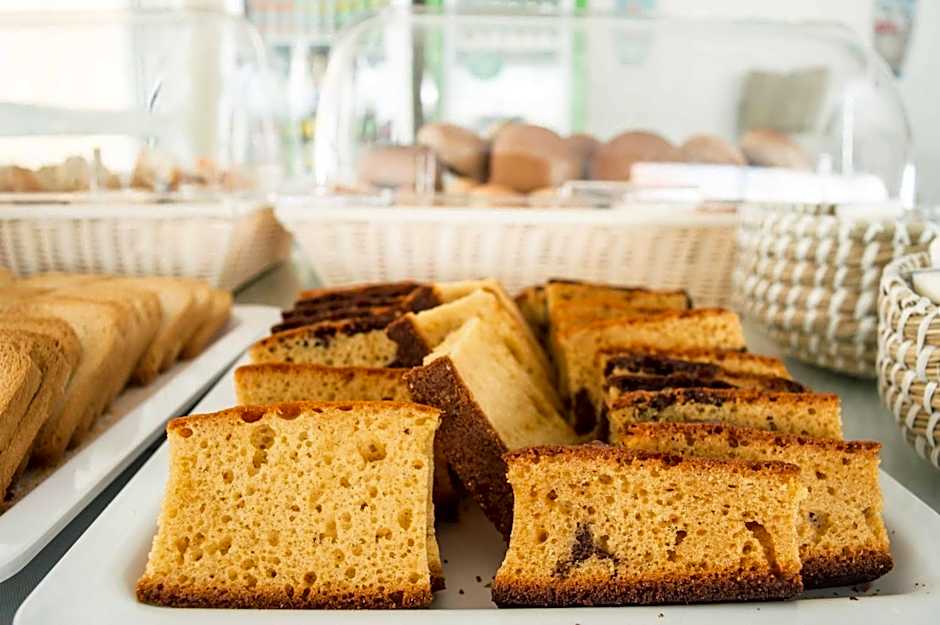 Paradise Beach Hotel