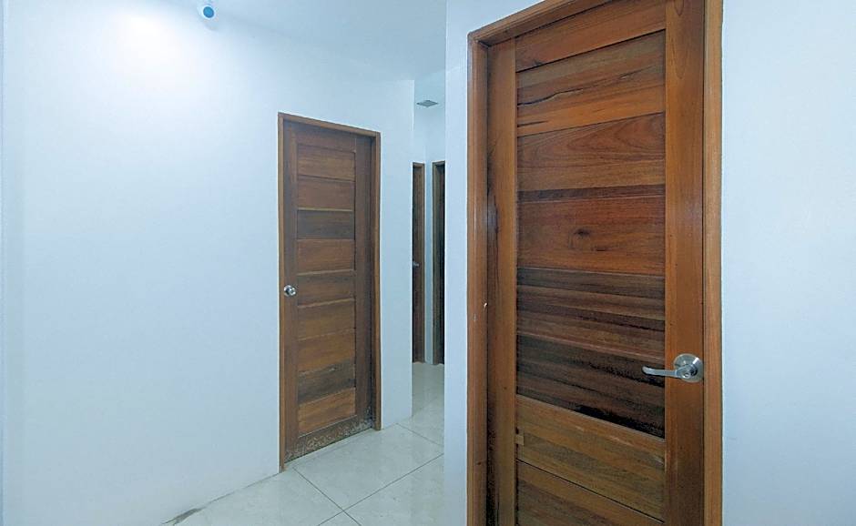 Stay Manila Hotel by RedDoorz – Manila, Metro Manila, NY