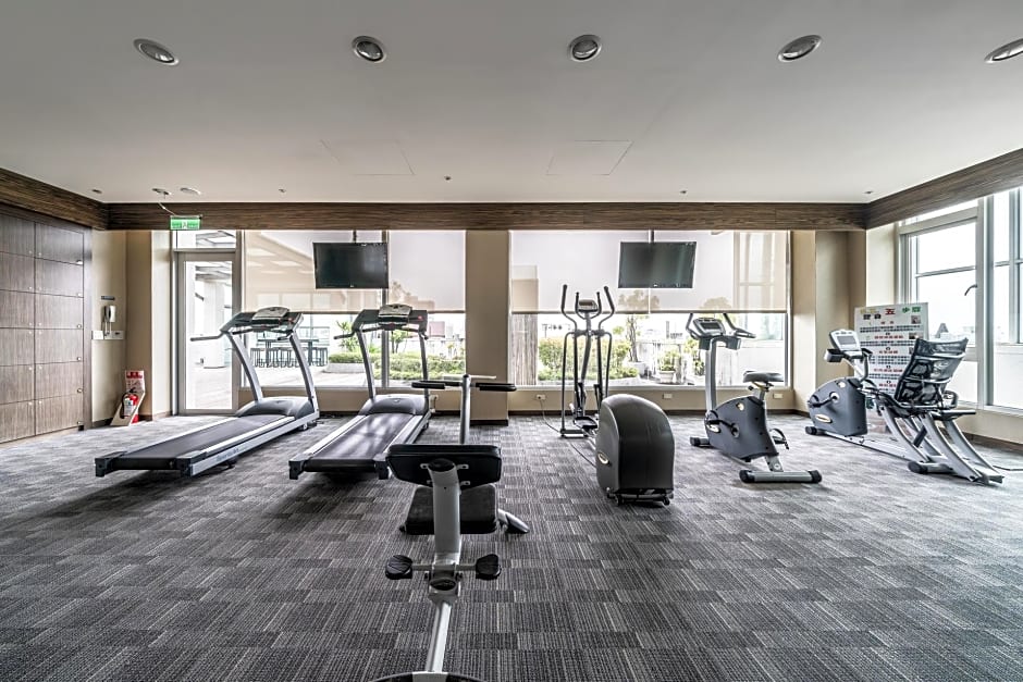 Taipung Suites Hotel