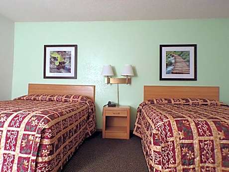Queen Room - Disability Access