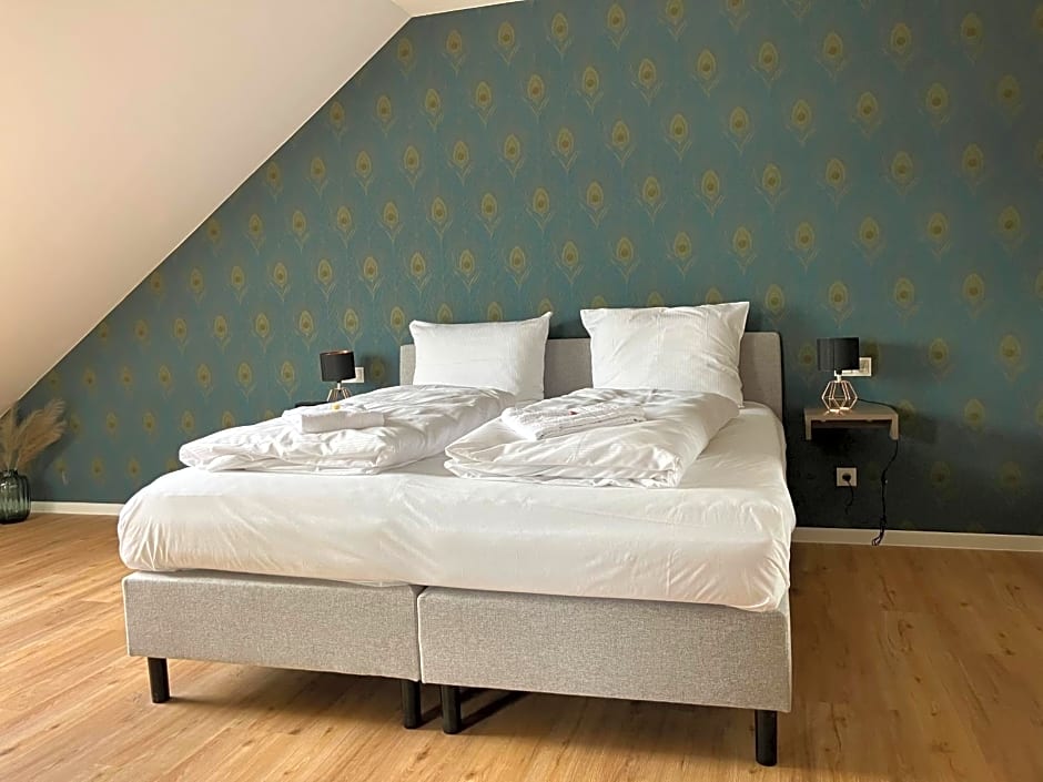 Amelie No 3 Hotel & Appartements
