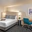 Crowne Plaza Atlanta Perimeter at Ravinia By IHG