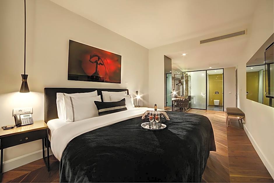 39 Kalamış Marina Hotel & Restaurant