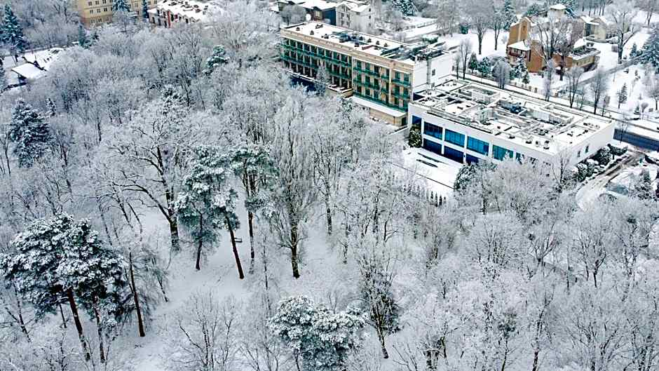 Villa Park Med. & SPA