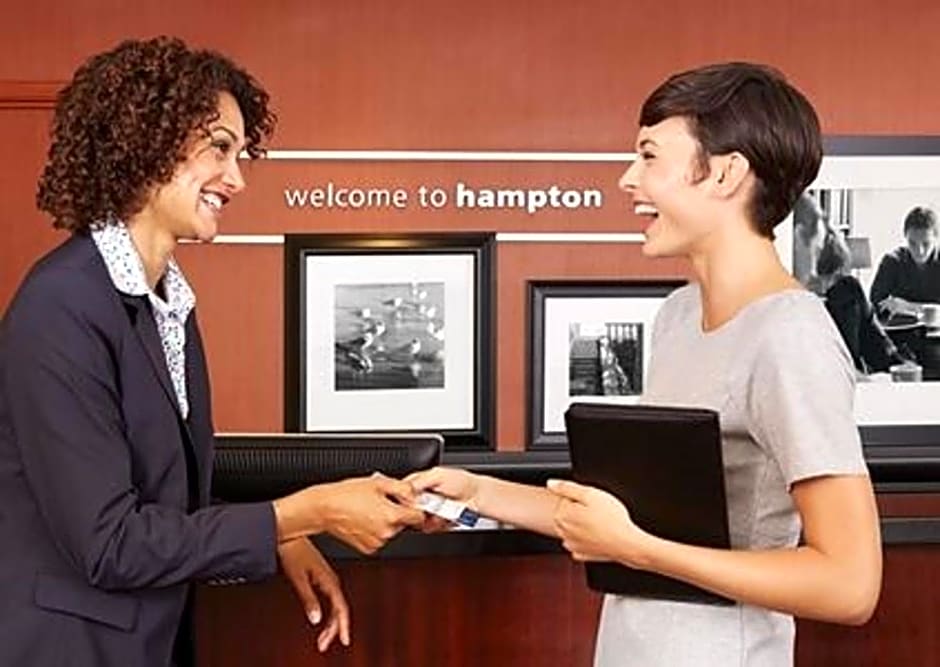 Hampton Inn & Suites San Antonio Brooks City Base, TX