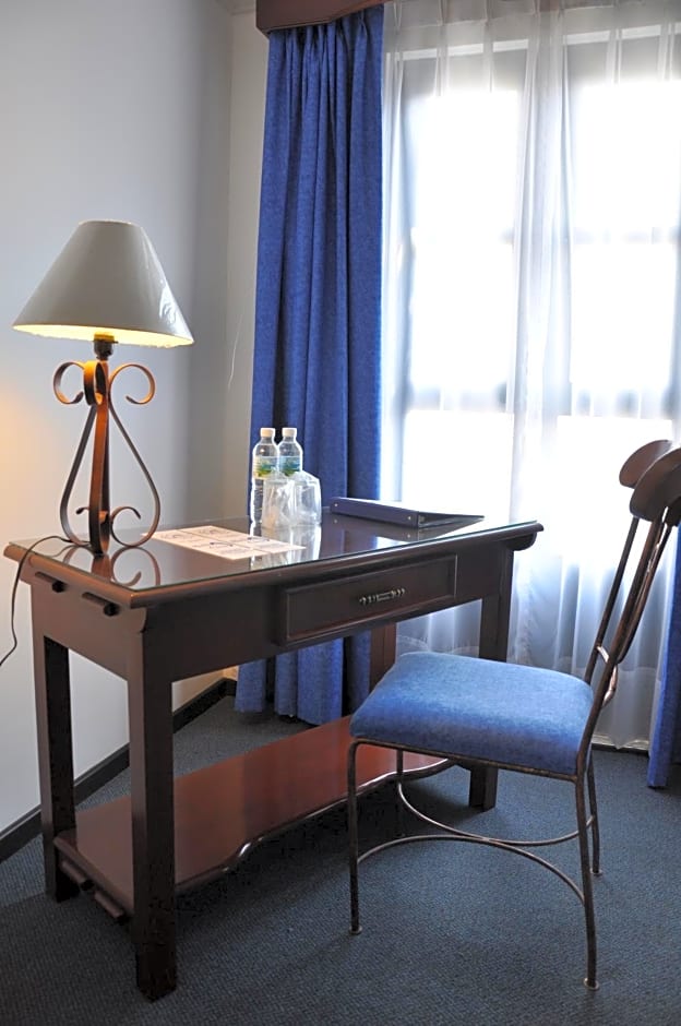 Hotel Ciros