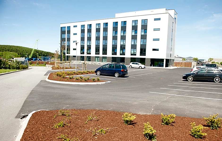 Tananger Apartment Hotel