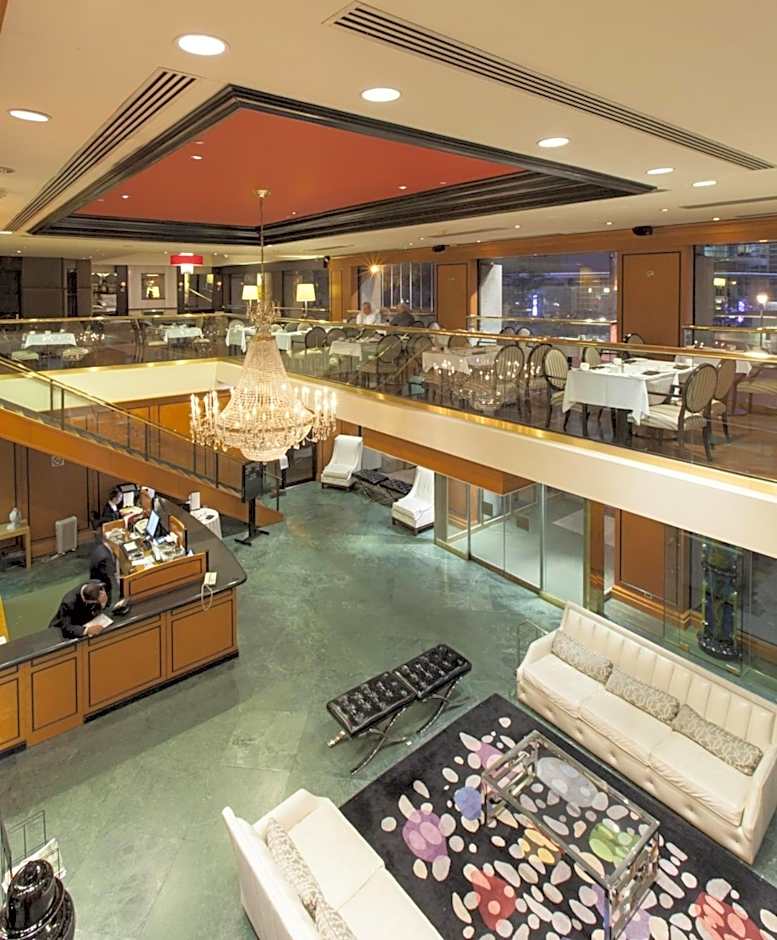 Le Cantlie Suites Hotel