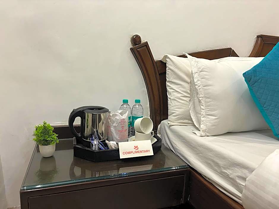 Chanchal Deluxe Hotel