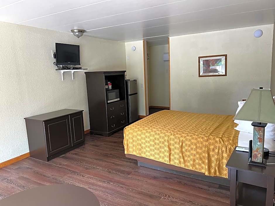 Amber's Inn and Suites