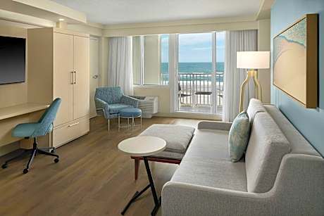 King Studio with Ocean View and Sofa Bed