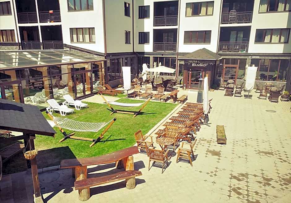 Royal Bansko - Family Apart Hotel With All Inclusive Light or HB&Drinks and Hot Pool & Jacuzzis
