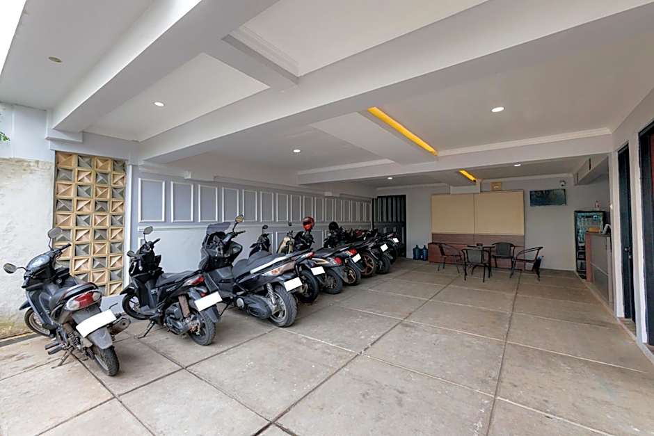 D Twinz House Syariah Redpartner