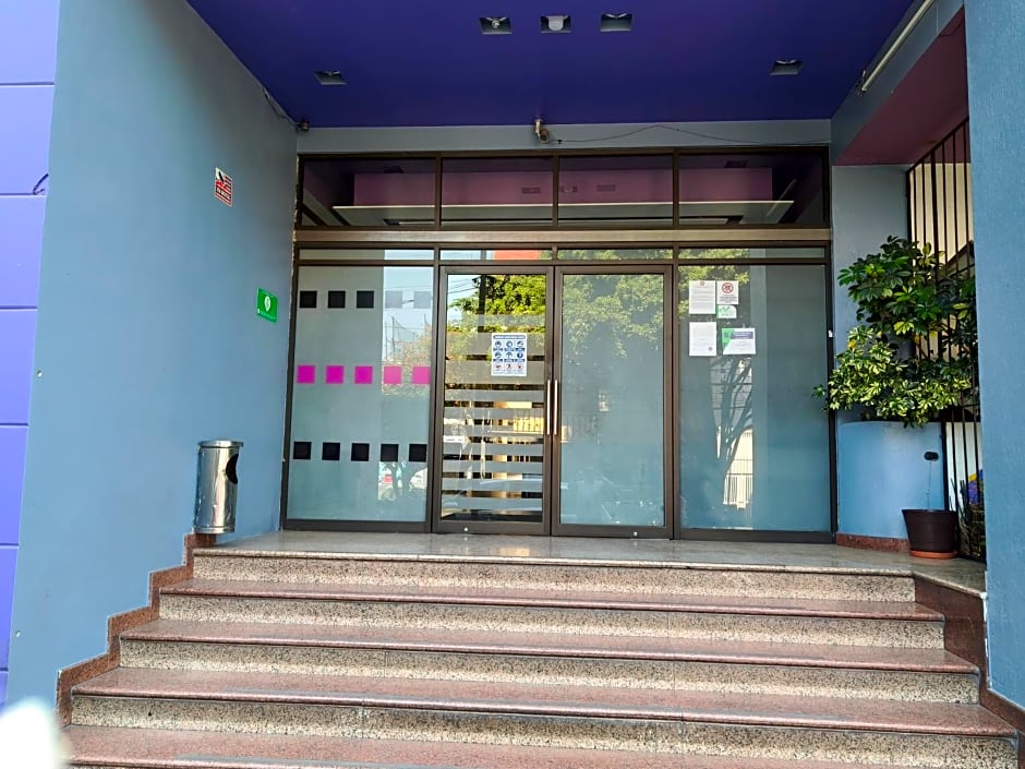 Hotel MaxIntimo