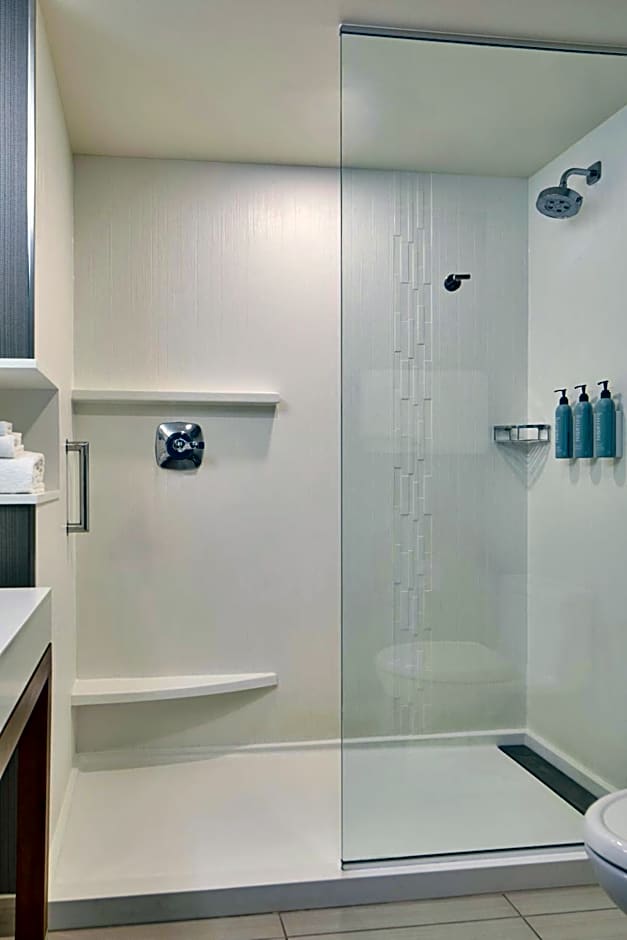 Courtyard by Marriott Albany Troy/Waterfront