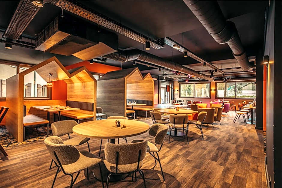 Hotel Base Camp Lodge - Albertville